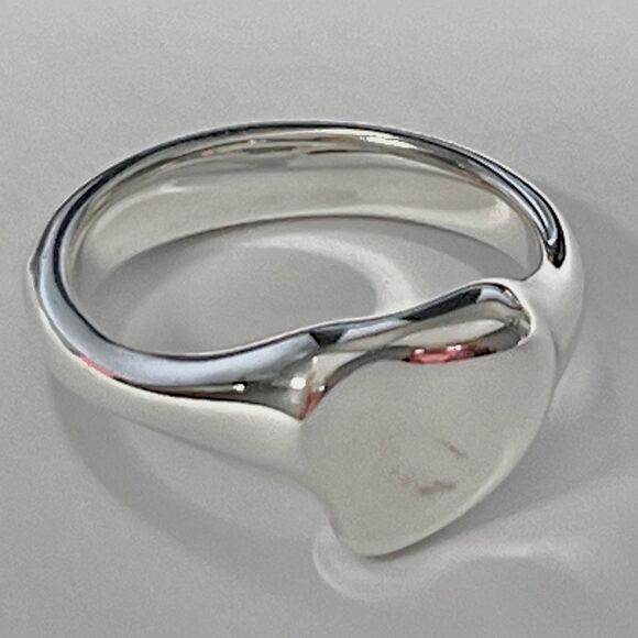 Tiffany & Co Elsa Peretti Full Heart Ring - Silver - sz 7.5 - Picture 2 of 7